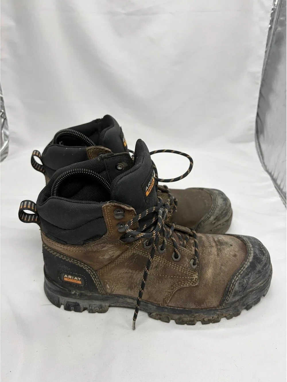 Ariat product pair